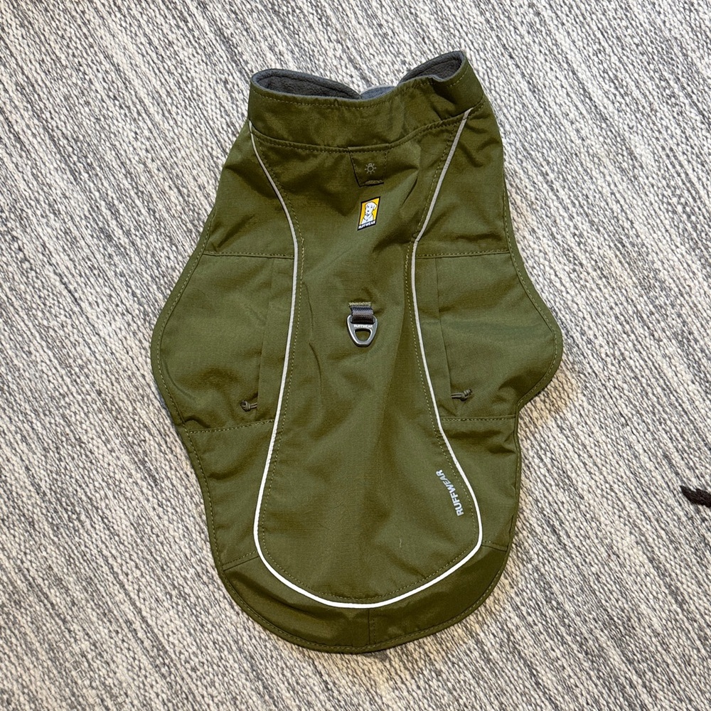 Ruffwear fleece lined raincoat